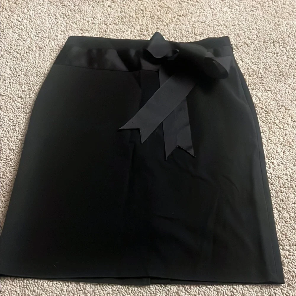 Black Knee-Length Pencil Skirt with Tie Front 335